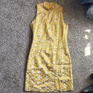 Vintage Navora Yellow Floral Jacquard Sleeveless Sheath Dress